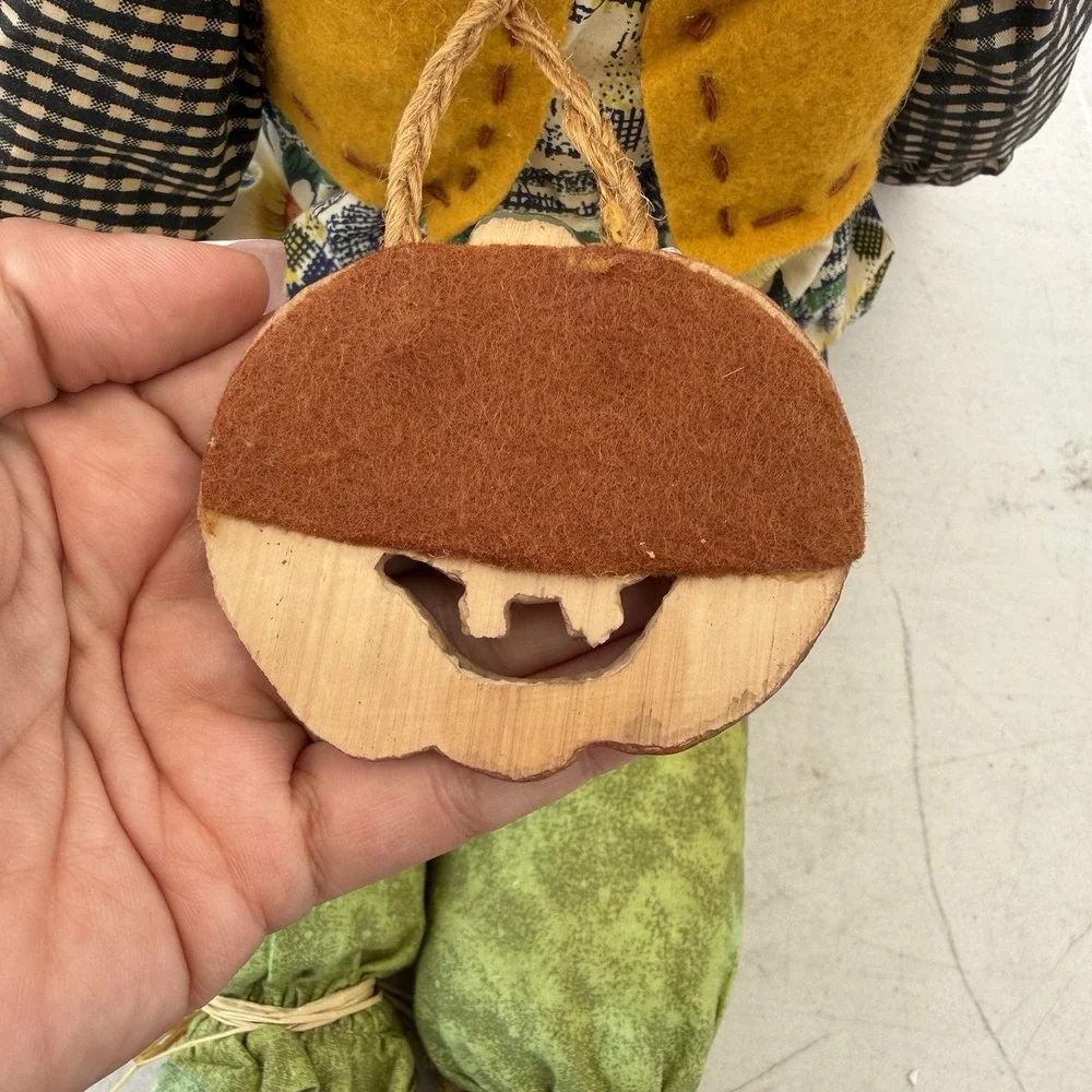 VTG Scarecrow Russ Berrie 24